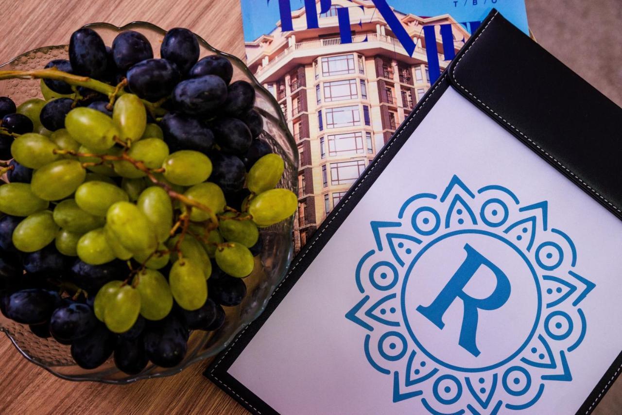 Rayan Hotel Osh Εξωτερικό φωτογραφία