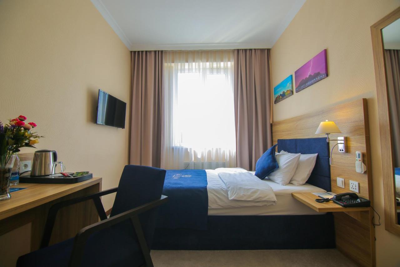 Rayan Hotel Osh Εξωτερικό φωτογραφία